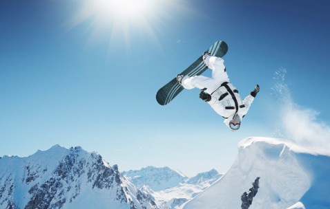 爱游戏app下载-田径赛场焦点！克罗地亚队对阵比利时队，连胜纪录继续刷新，球队势不可挡