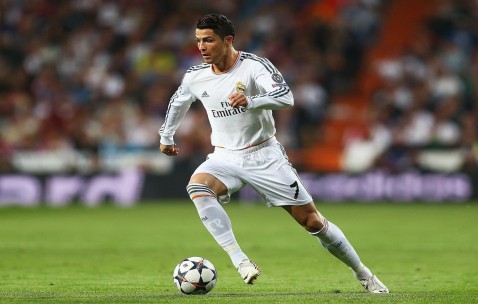 爱游戏体育-电竞赛场焦点！日本队对阵韩国队，老将回归赛场，再度燃起斗志