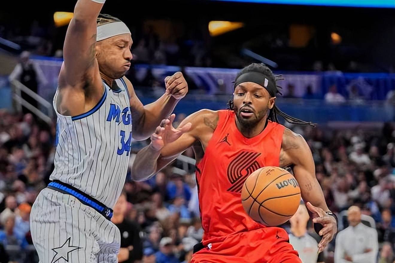 成都蓉城队应援歌曲斗志昂扬